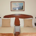Art Hostal Nápoles